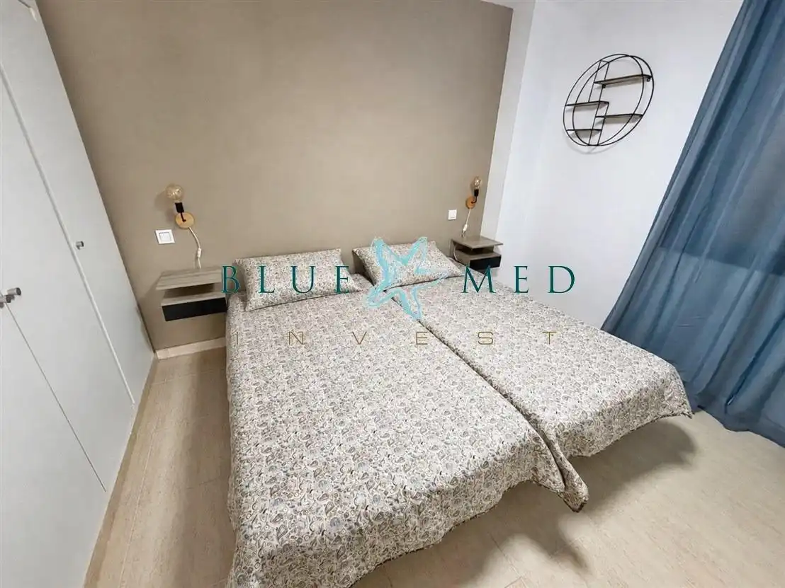 Dormitori de Apartament en venda en Puerto de Mazarrón