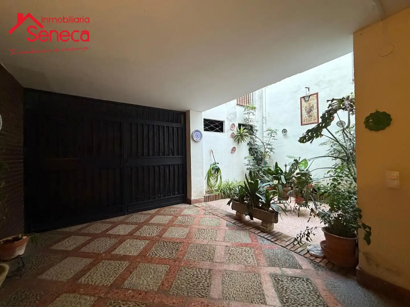 Wohnung zum Verkauf in Córdoba mit Klimaanlage, Heizung und Terrasse