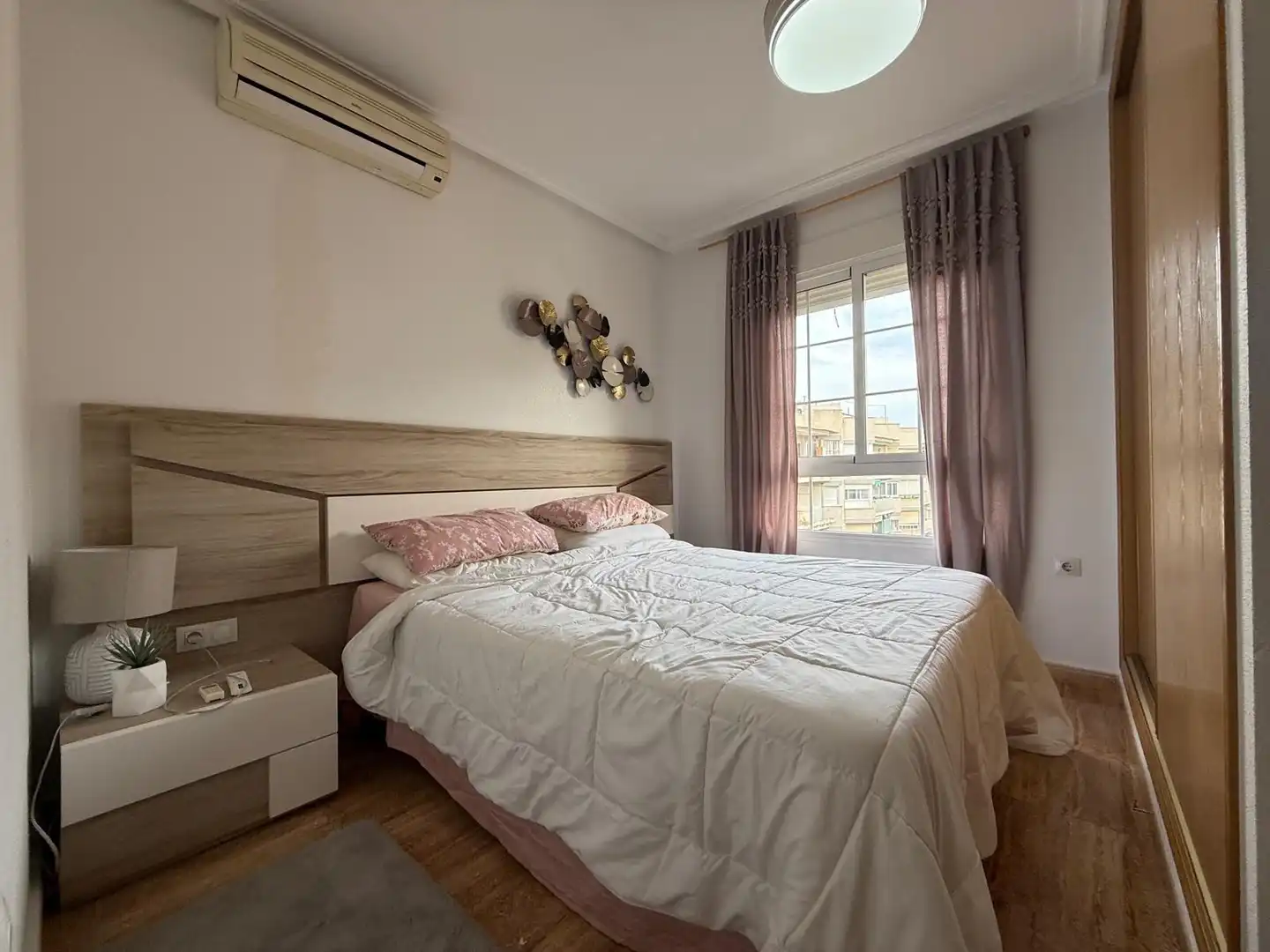 Habitación de Apartamento en venta en San Pedro del Pinatar con Aire acondicionado, Terraza y Balcón