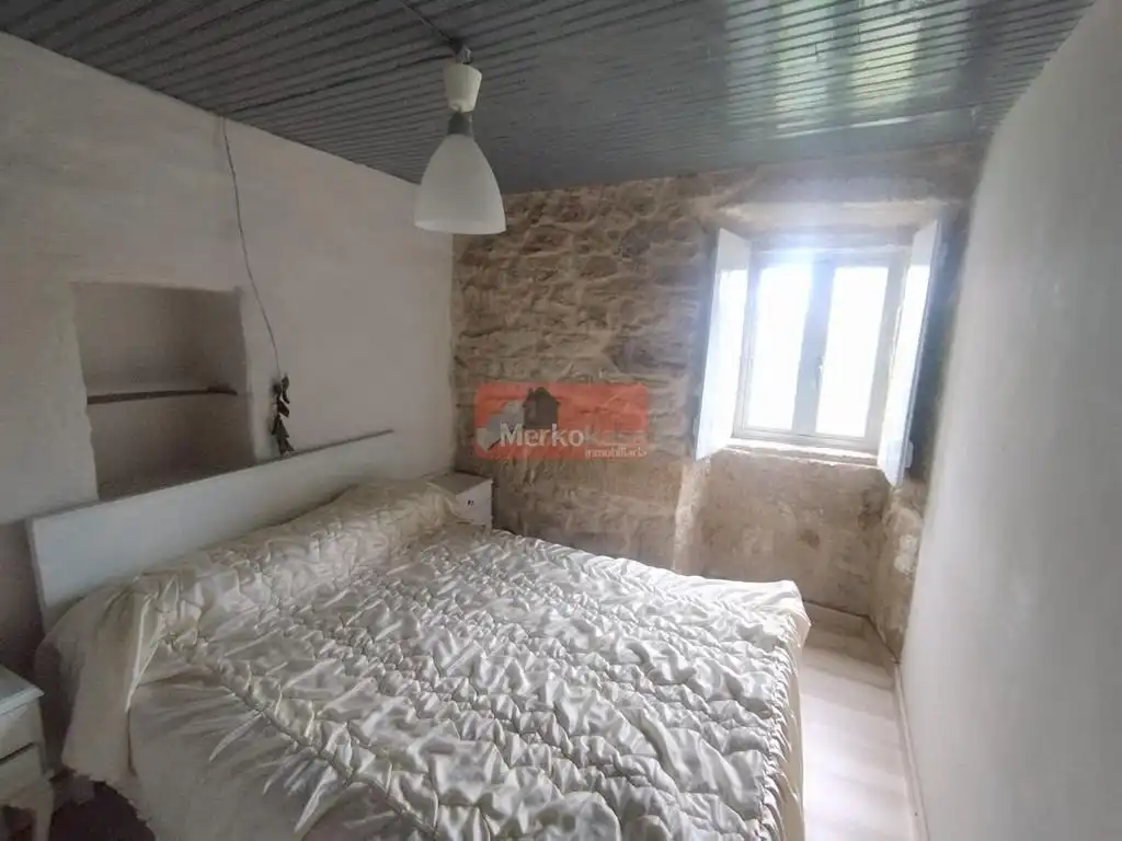 Habitación de Casa o chalet en venta en Sarria con Calefacción y Jardín privado