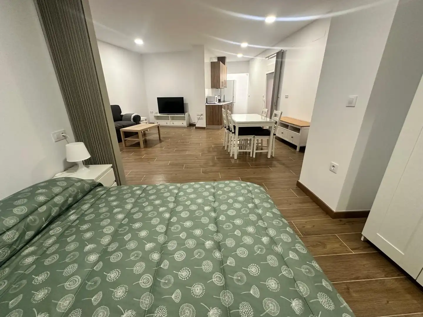 Loft zur Miete in Jaén mit Möbliert, Waschmaschine und Mikrowelle