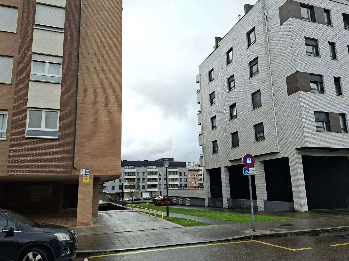 Vista exterior de Pis en venda en Gijón 