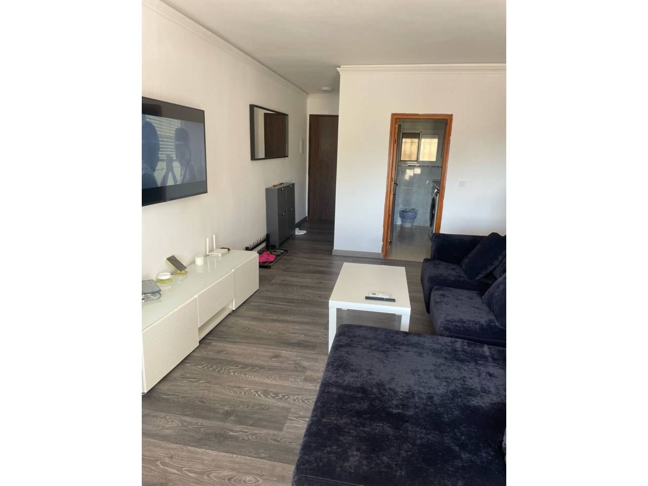 Living room of Flat for sale in Marbella  with Air Conditioner, Heating and Parquet flooring