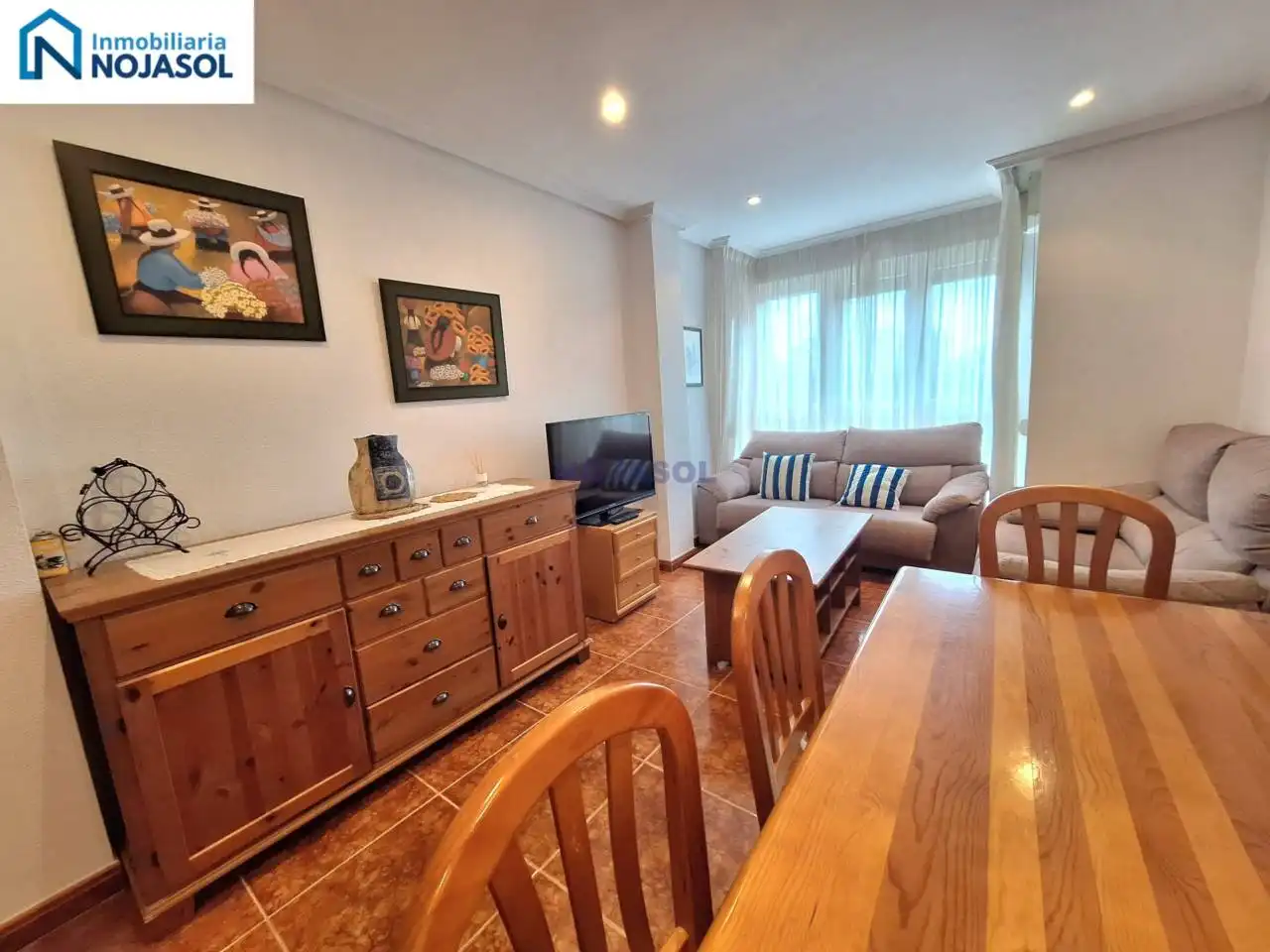 Wohnzimmer von Wohnung zur Miete in Noja mit Heizung, Privatgarten und Terrasse