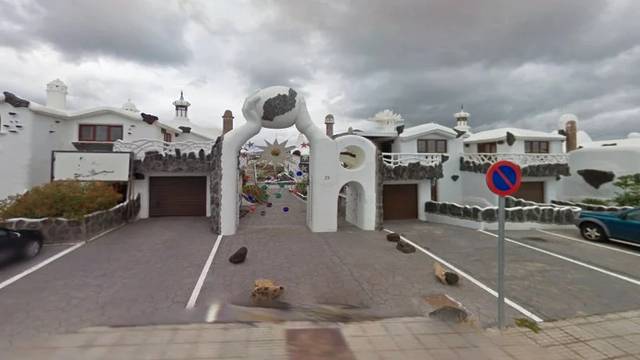 Casa adosada en Venta en Calle Ángel Guerra en Tías pueblo