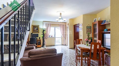 Foto 5 de Casa adosada en venta en Avda Pescia - Ctra de Frigiliana, Nerja