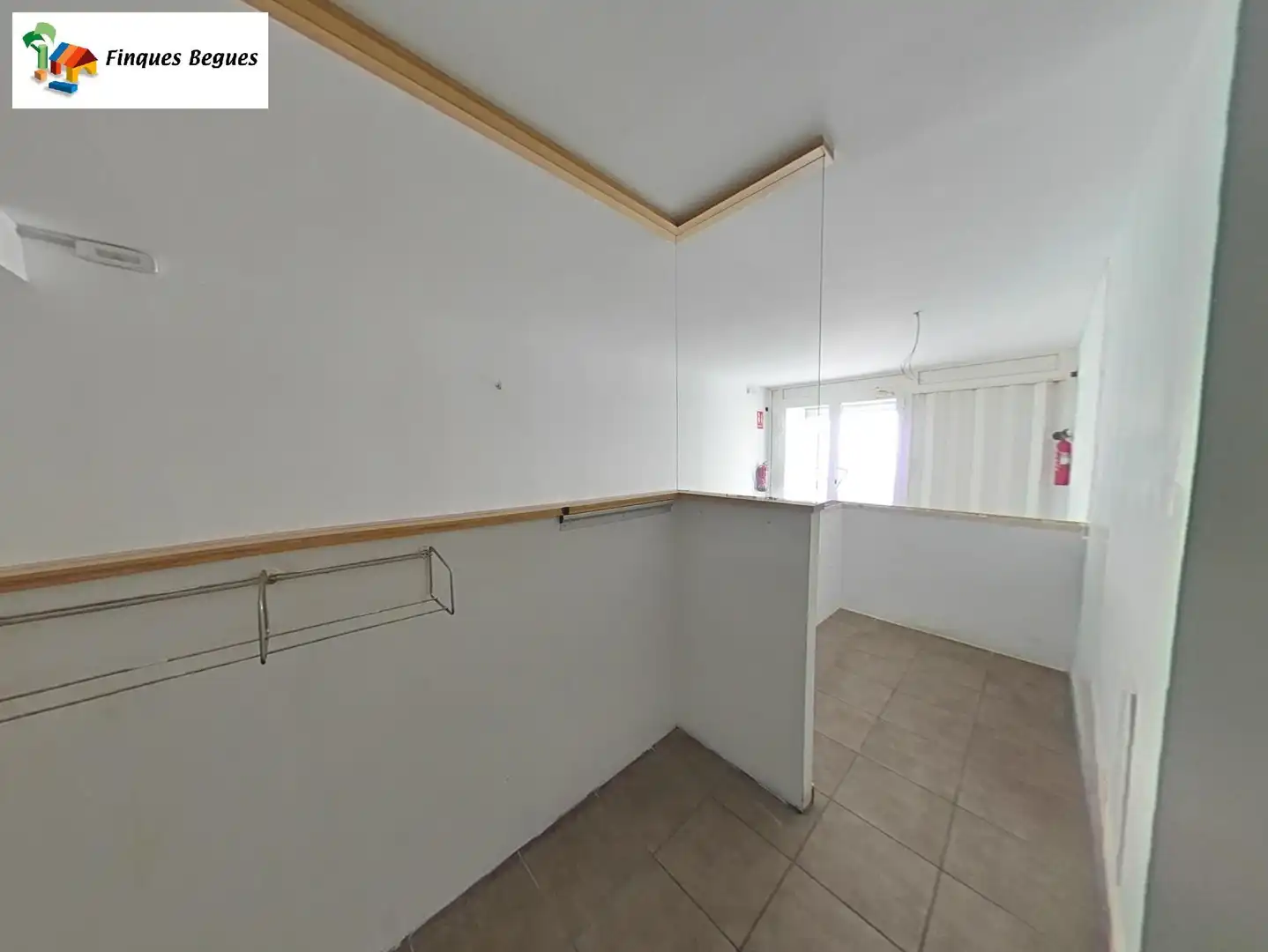 Local en venta en Begues