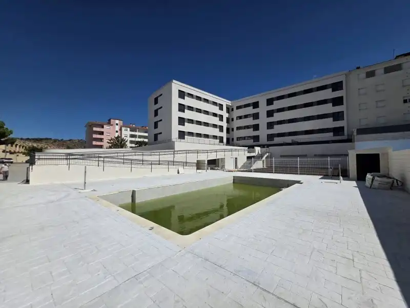Piso con piscina en venta en Los Pinos - El Pilar, imagen 4