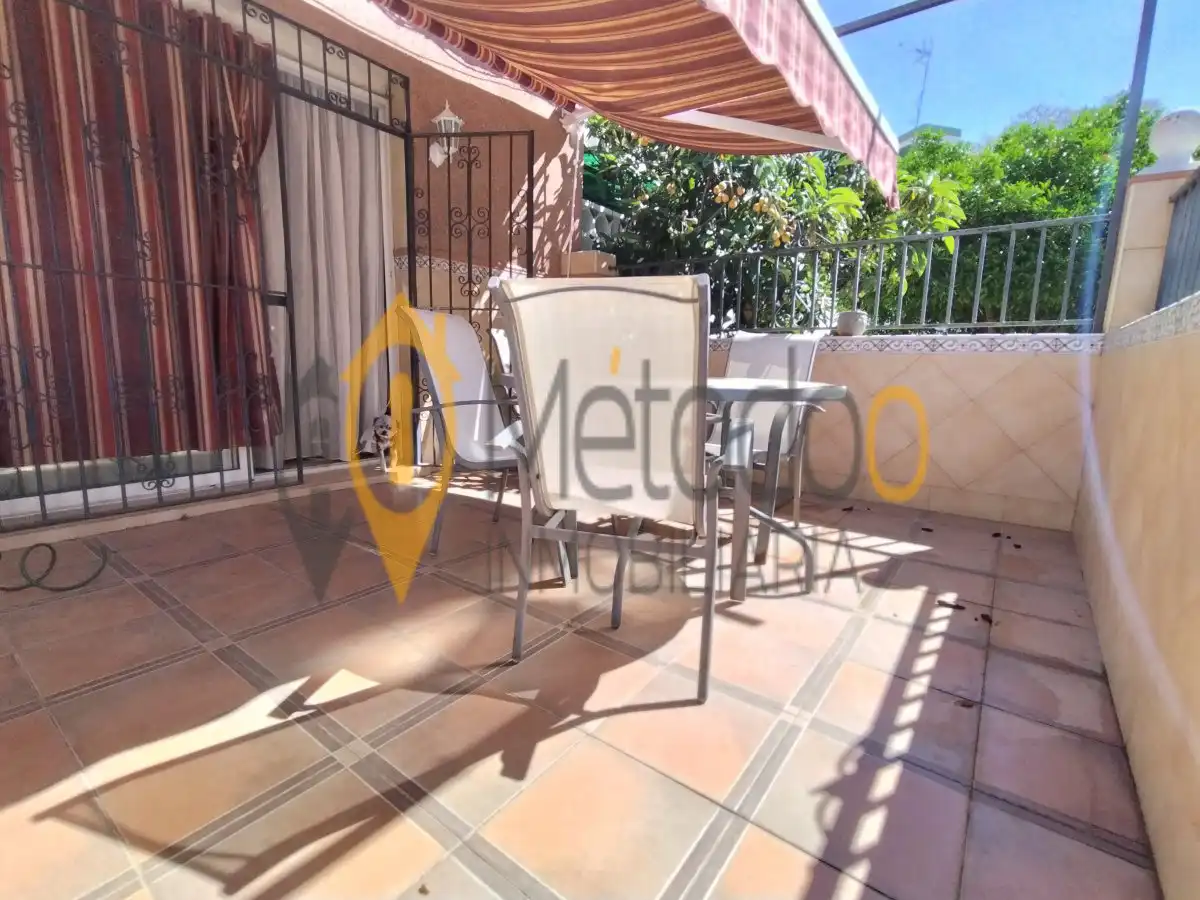 Terrace of Detached homes for sale in Sevilla  with Air Conditioner and Terrace