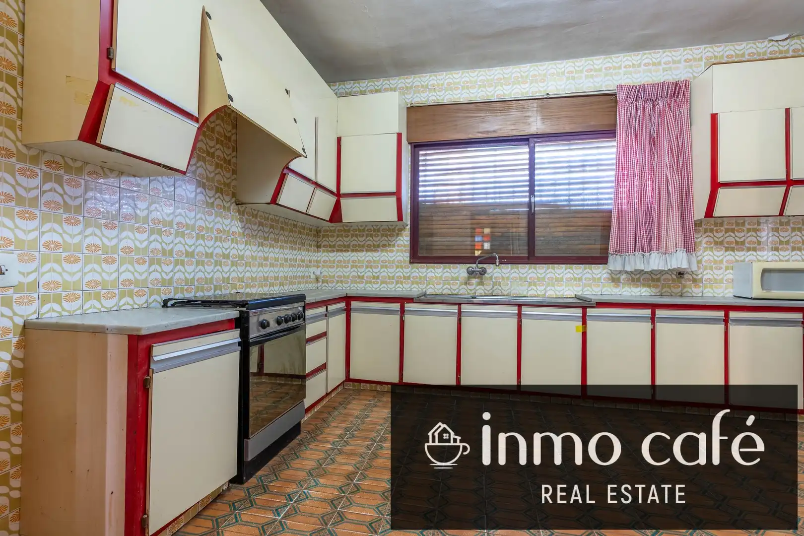 Cuina de Casa o xalet en venda en Montesa amb Terrassa i Piscina