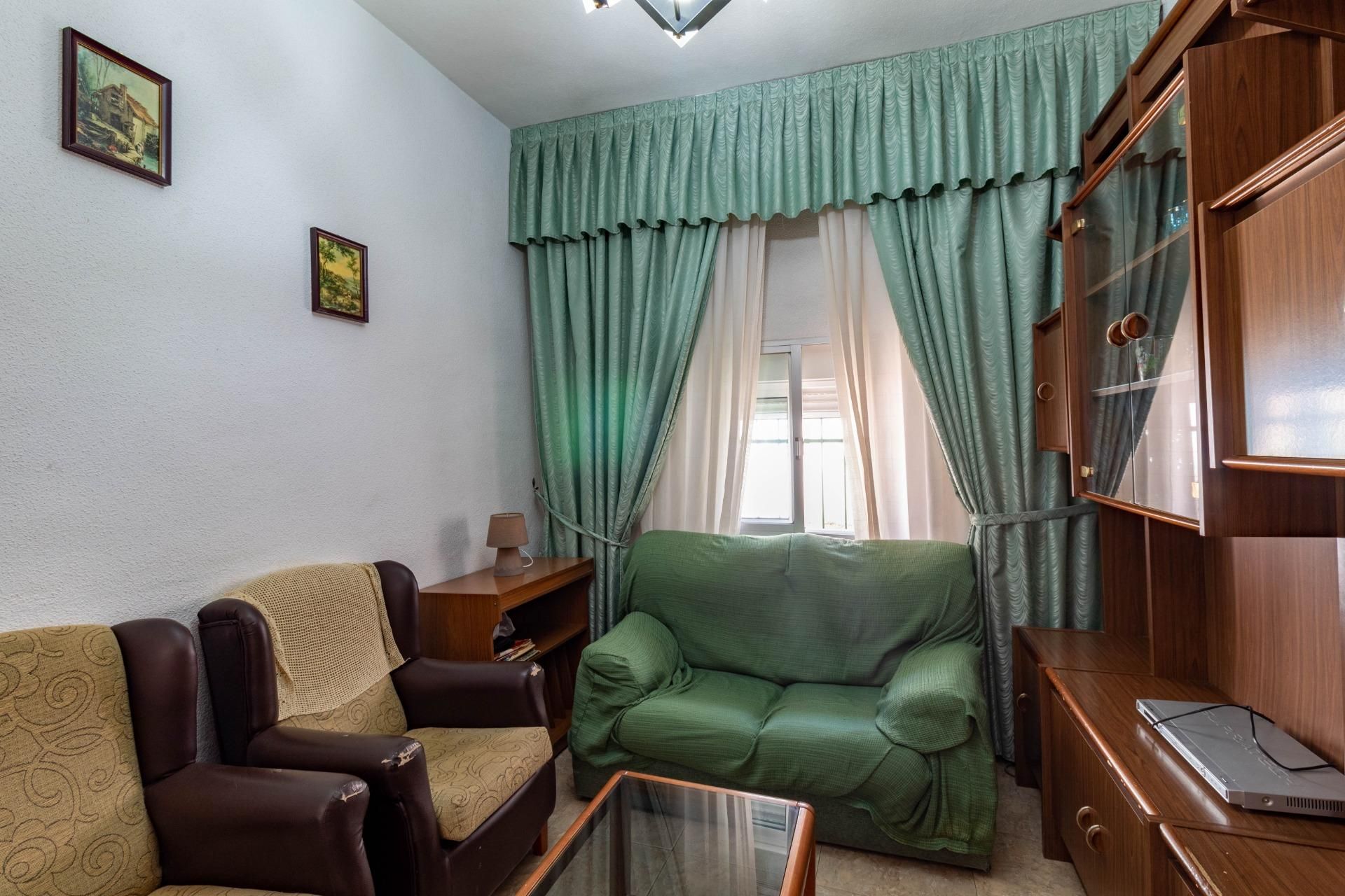 Living room of House or chalet for sale in San Fernando de Henares  with Air Conditioner, Heating and Terrace