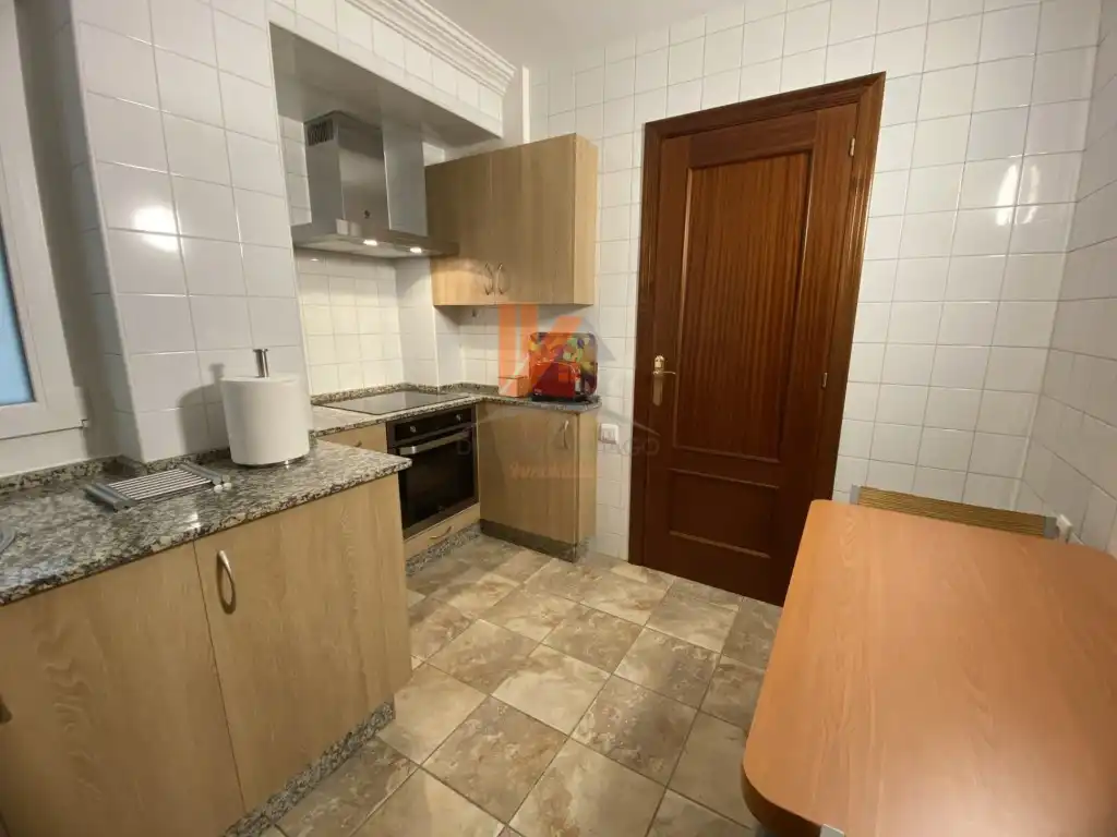 Apartament de lloguer a Rua Alfredo Brañas, 23, Ensanche - Sar