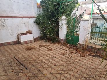 House for sale in Azuaga
