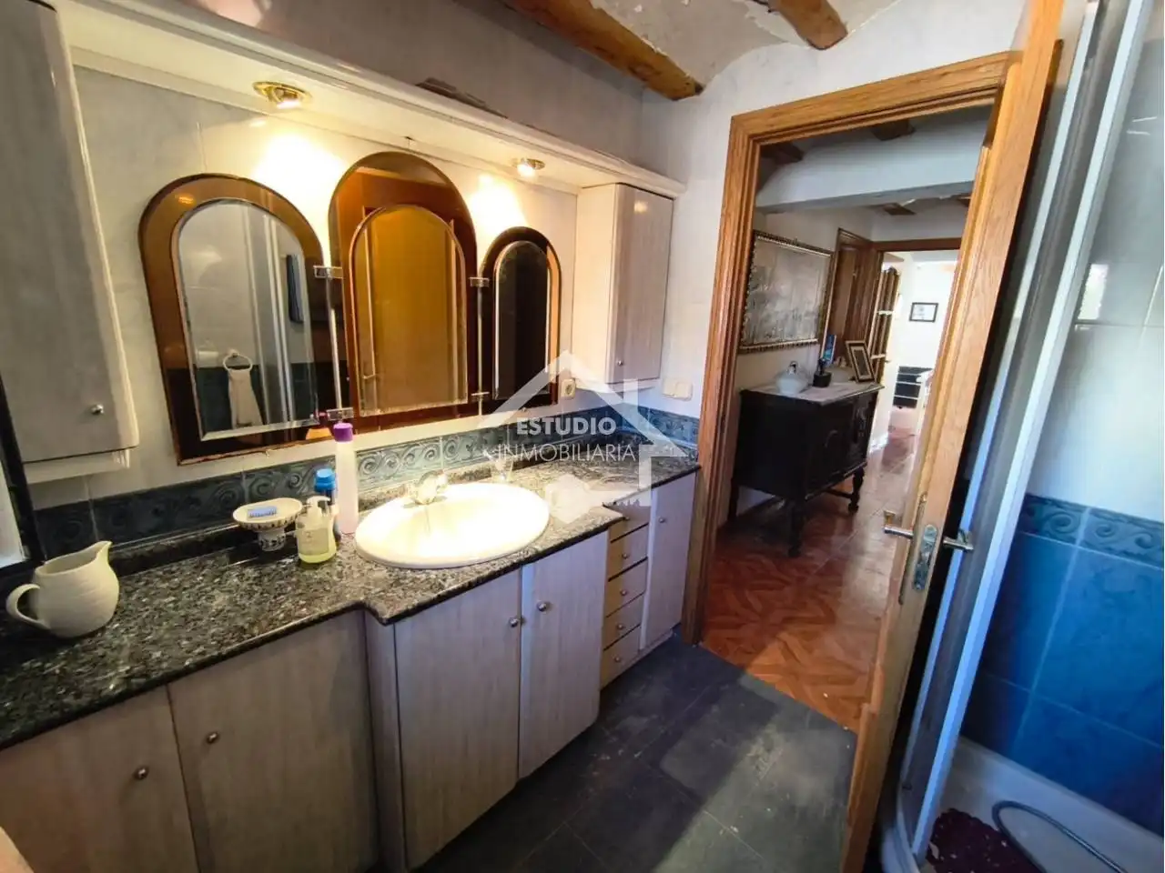 Baño de Casa o chalet en venta en Torrecilla Sobre Alesanco con Jardín privado, Terraza y Amueblado