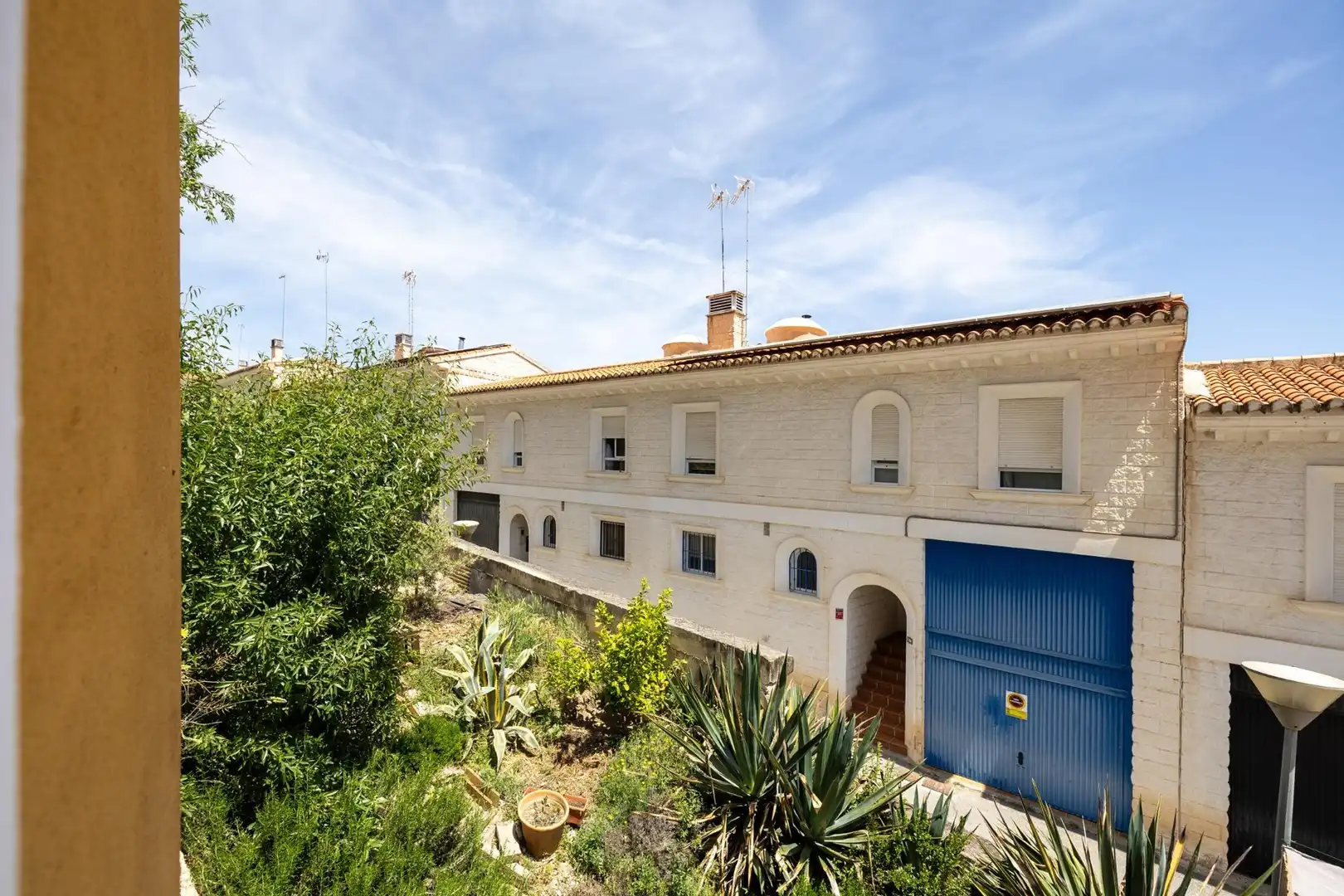 Vista exterior de Casa adosada en venta en Gójar con Calefacción