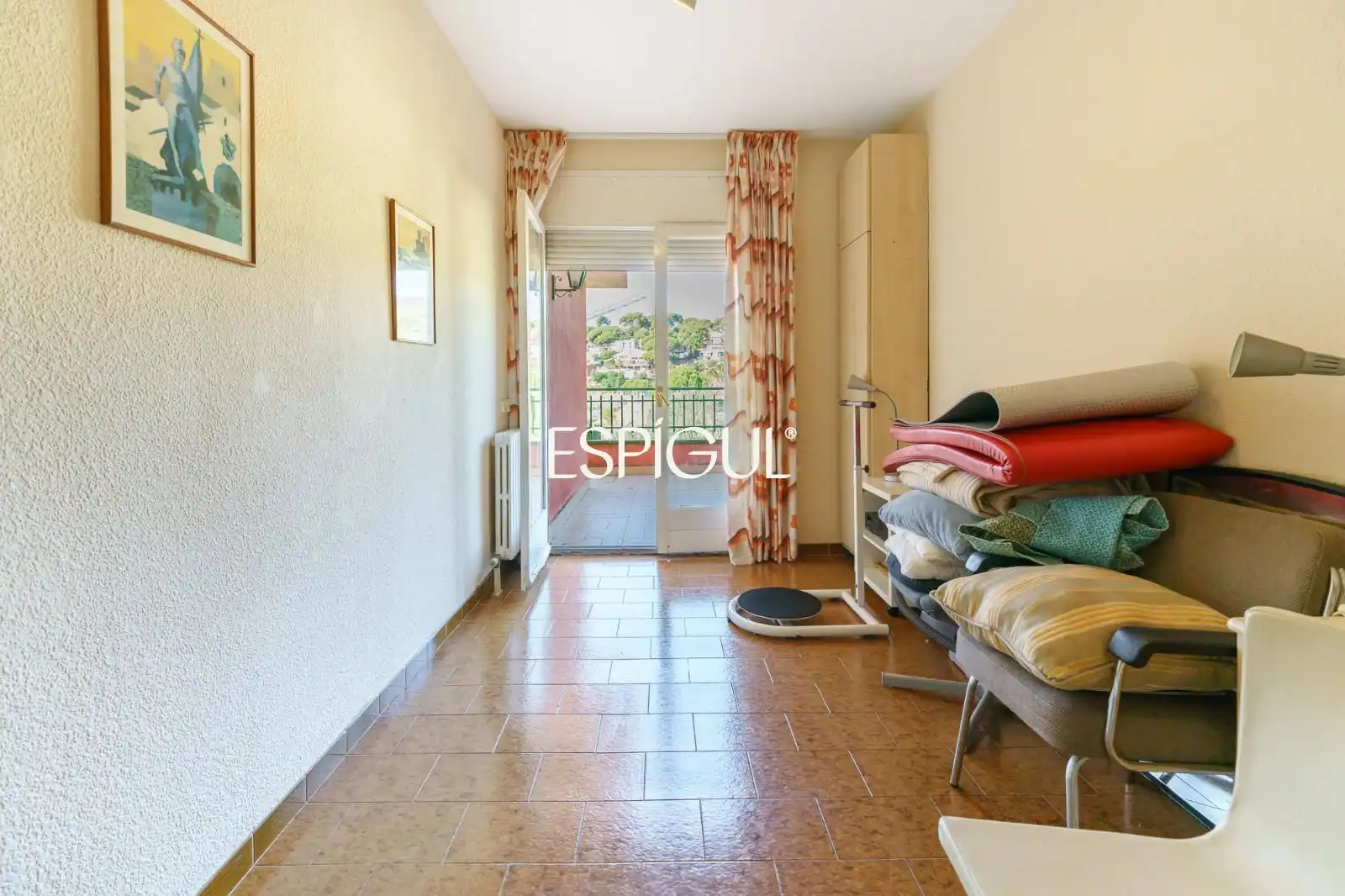 Casa amb terrassa en venda a Comtal, imagen 46