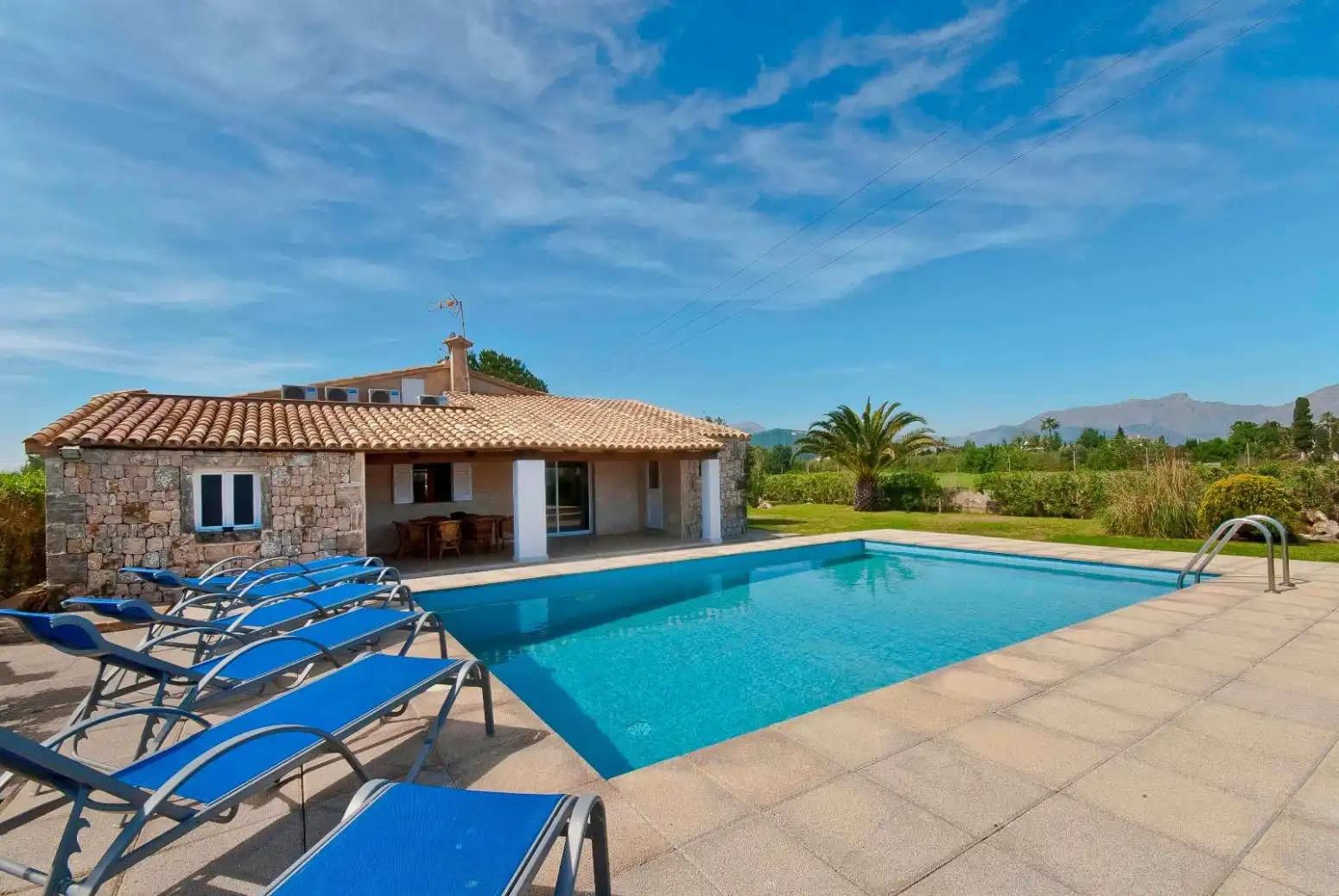 Casa con terraza en alquiler en Pollença - Carrer de Mena