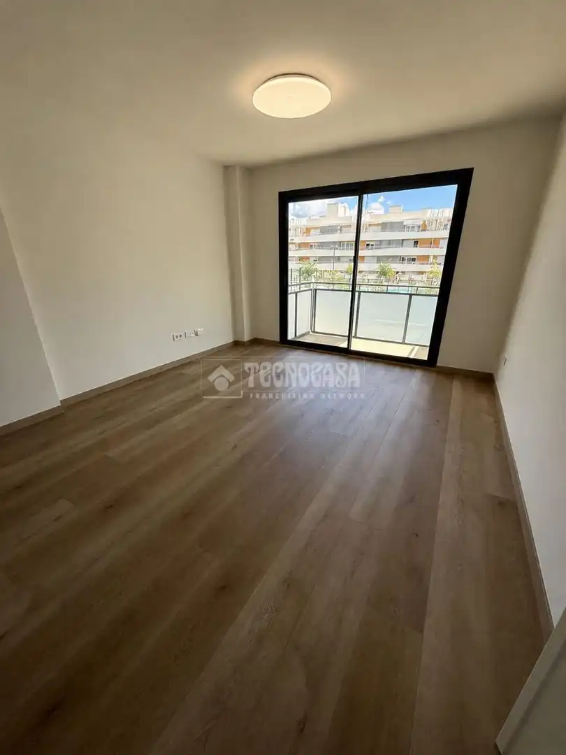 Bedroom of Flat for rent in Camas  with Terrace and Storage room