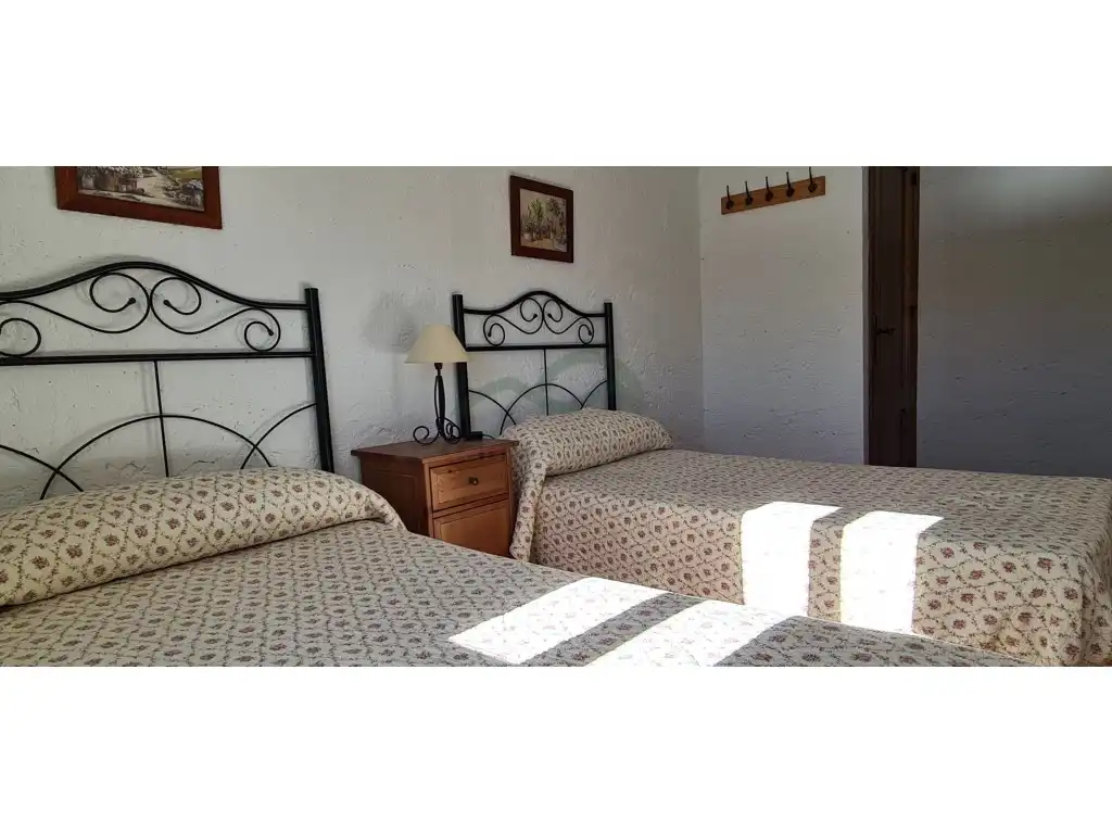 Habitación de Casa o chalet en venta en Serrato