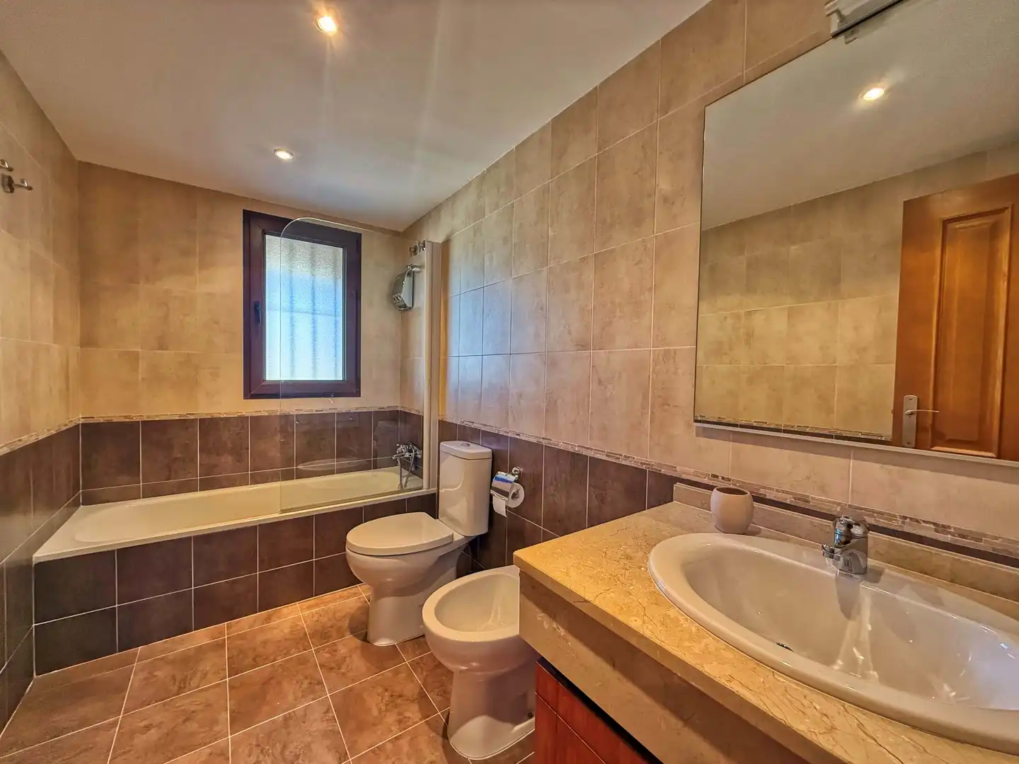 Bathroom of Flat for sale in Alcalá de la Selva  with Heating