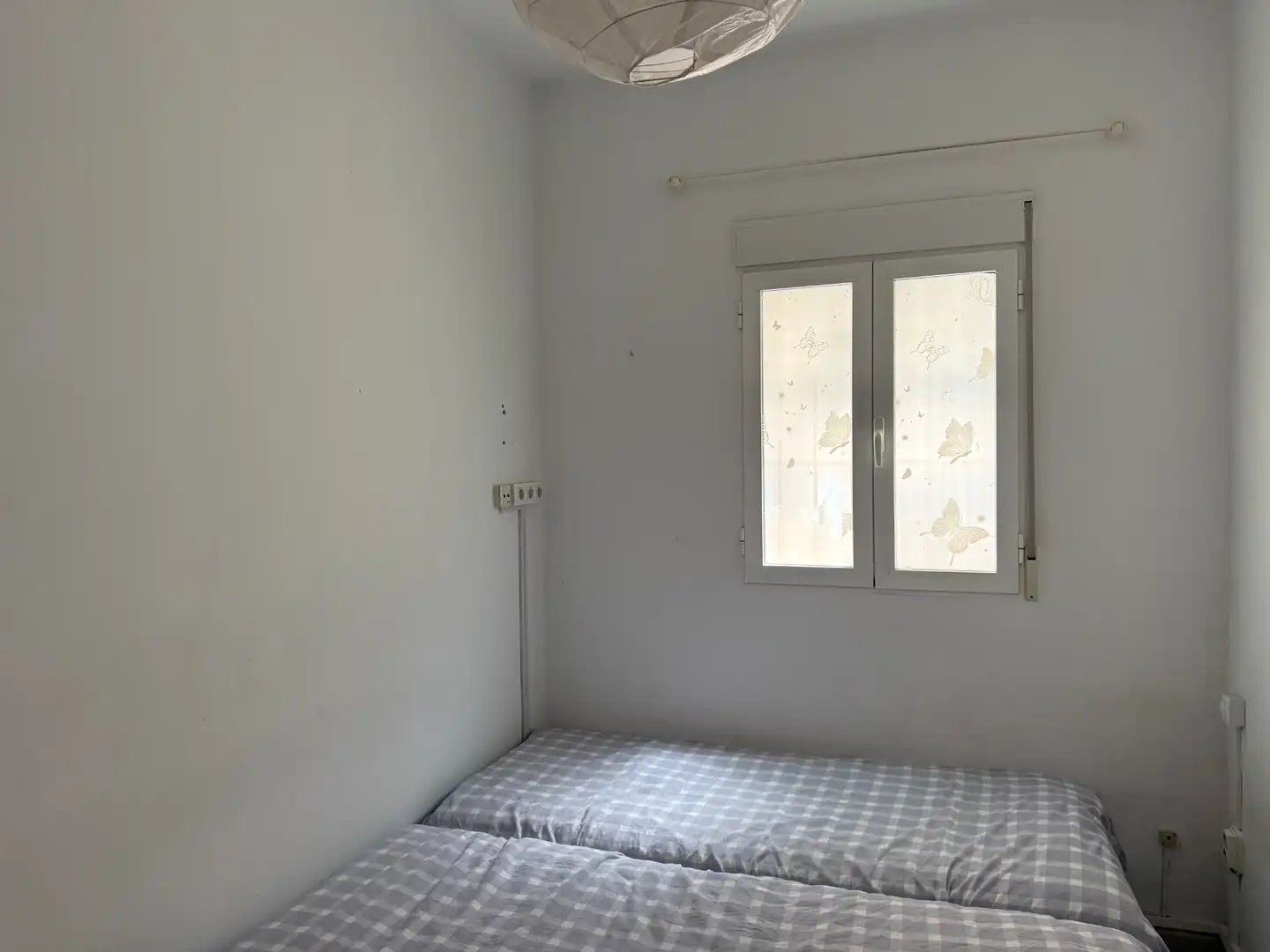 Bedroom of Flat for sale in Valencia  with Air Conditioner and Storage room