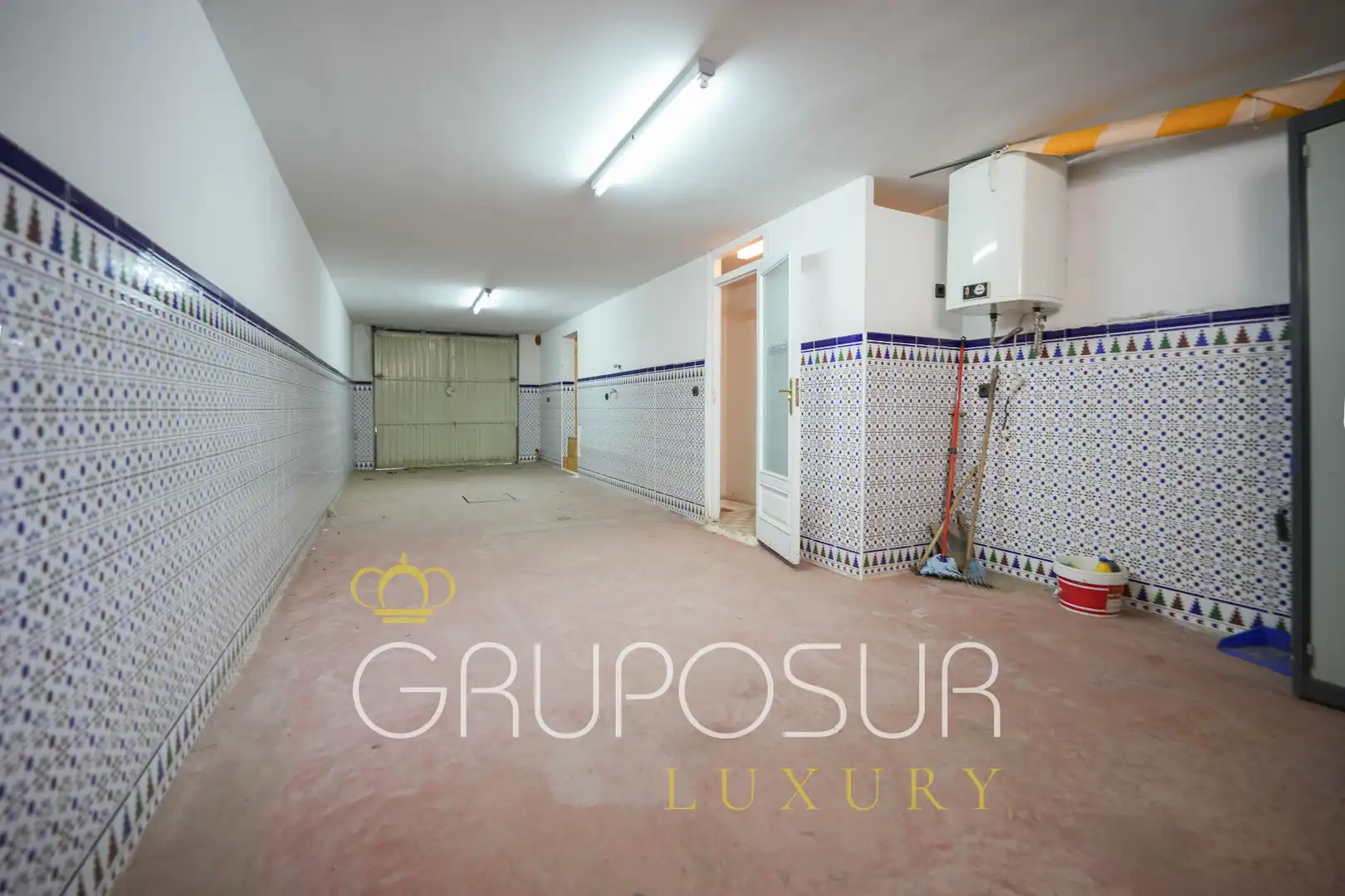 Casa adosada en venda en Laguna de Duero amb Calefacció, Jardí privat i Parquet