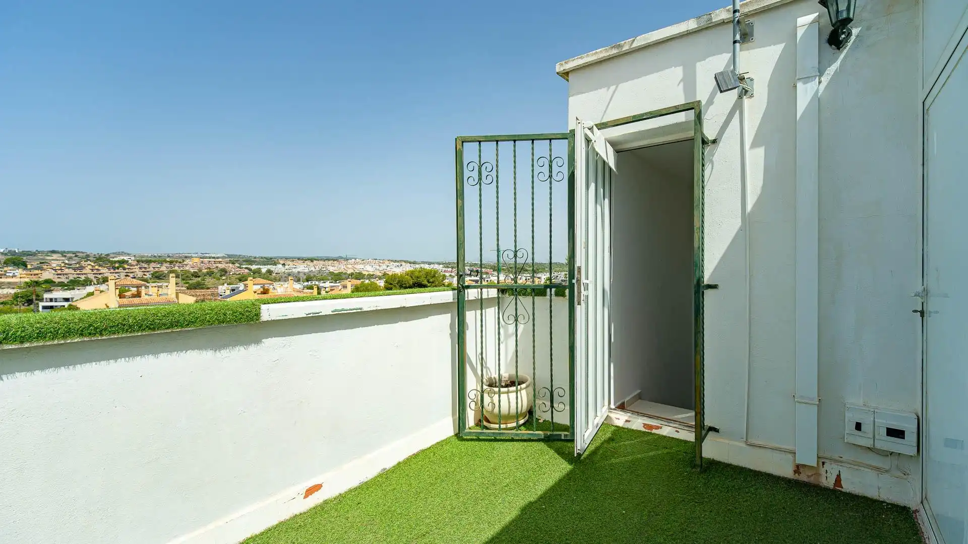 Terraza de Casa adosada en venta en Orihuela con Aire acondicionado, Calefacción y Jardín privado