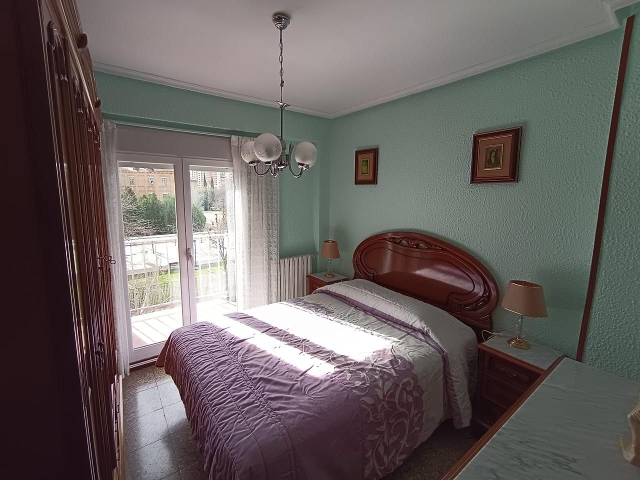 Bedroom of Flat for sale in  Zaragoza Capital  with Air Conditioner, Heating and Furnished
