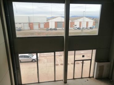 Nau industrial de lloguer a Carrer el Camí del Grau 29