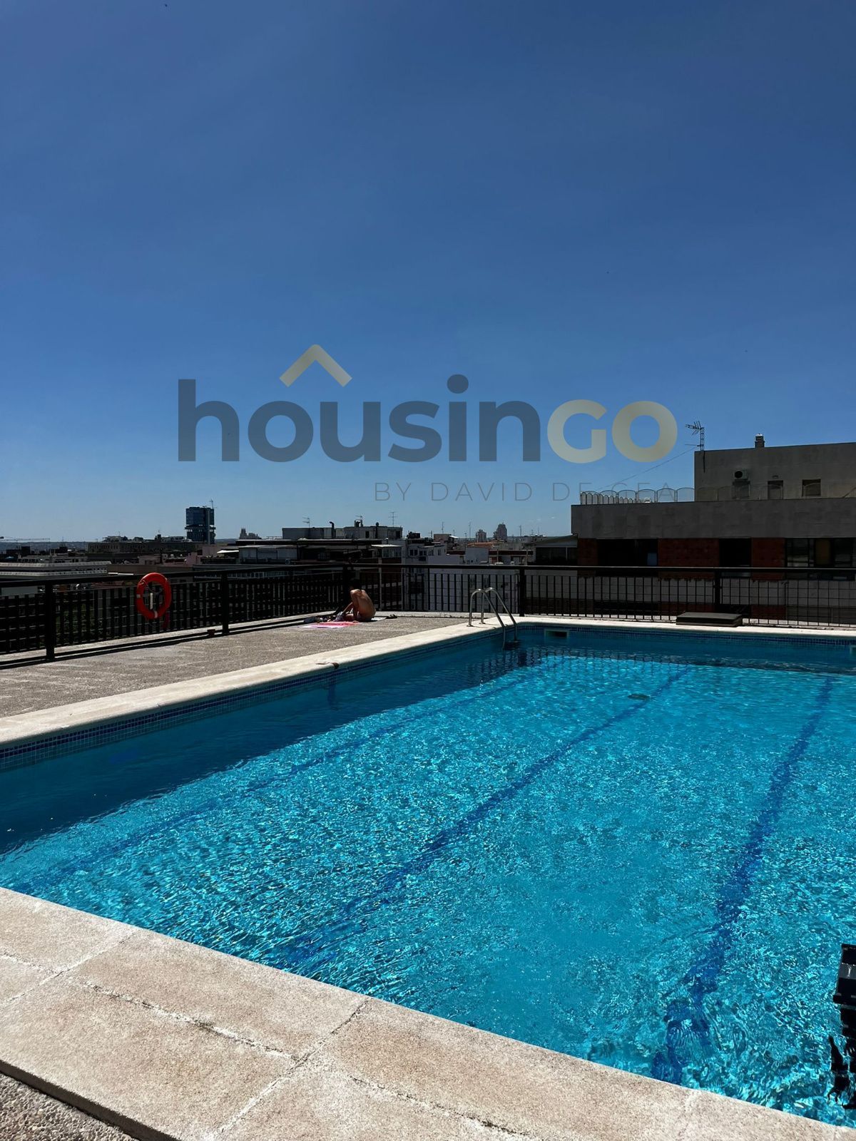 Swimming pool of Study to rent in  Madrid Capital  with Air Conditioner, Heating and Terrace
