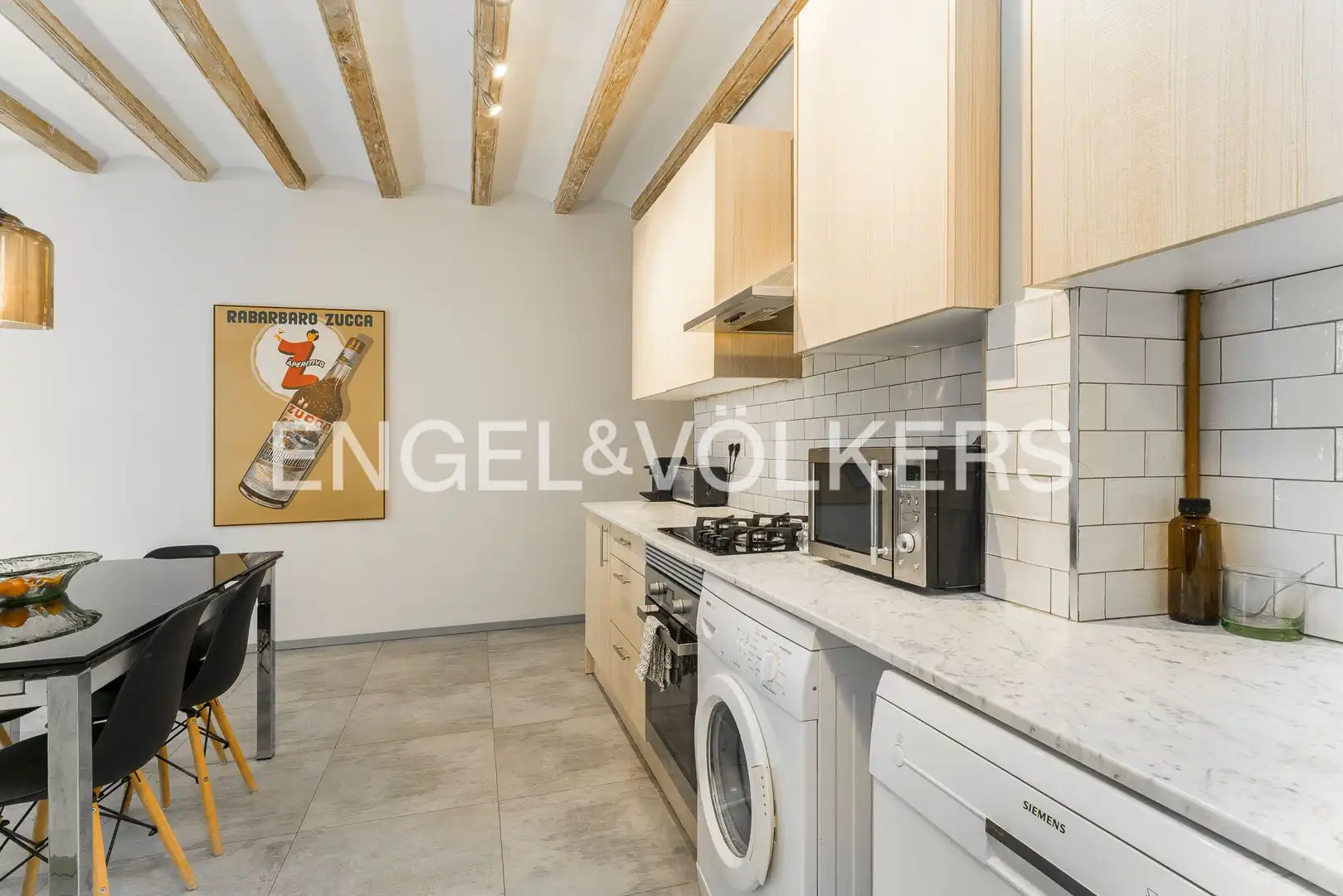 Kitchen of Flat for rent in Barcelona  with Air Conditioner, Heating and Storage room