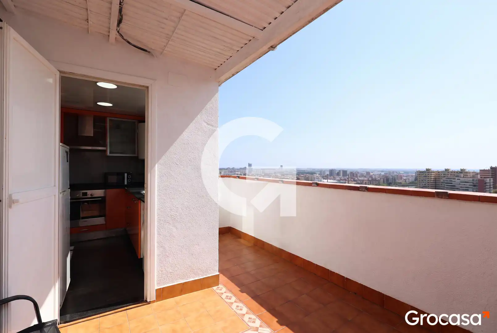 Terrassa de Àtic en venda en L'Hospitalet de Llobregat amb Aire condicionat i Terrassa