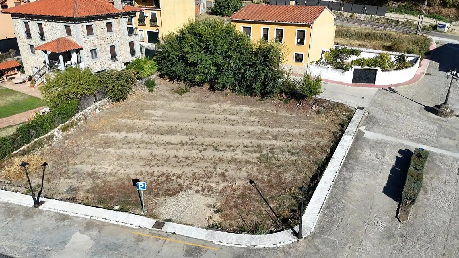 Residential zum Verkauf in Pasarón de la Vera