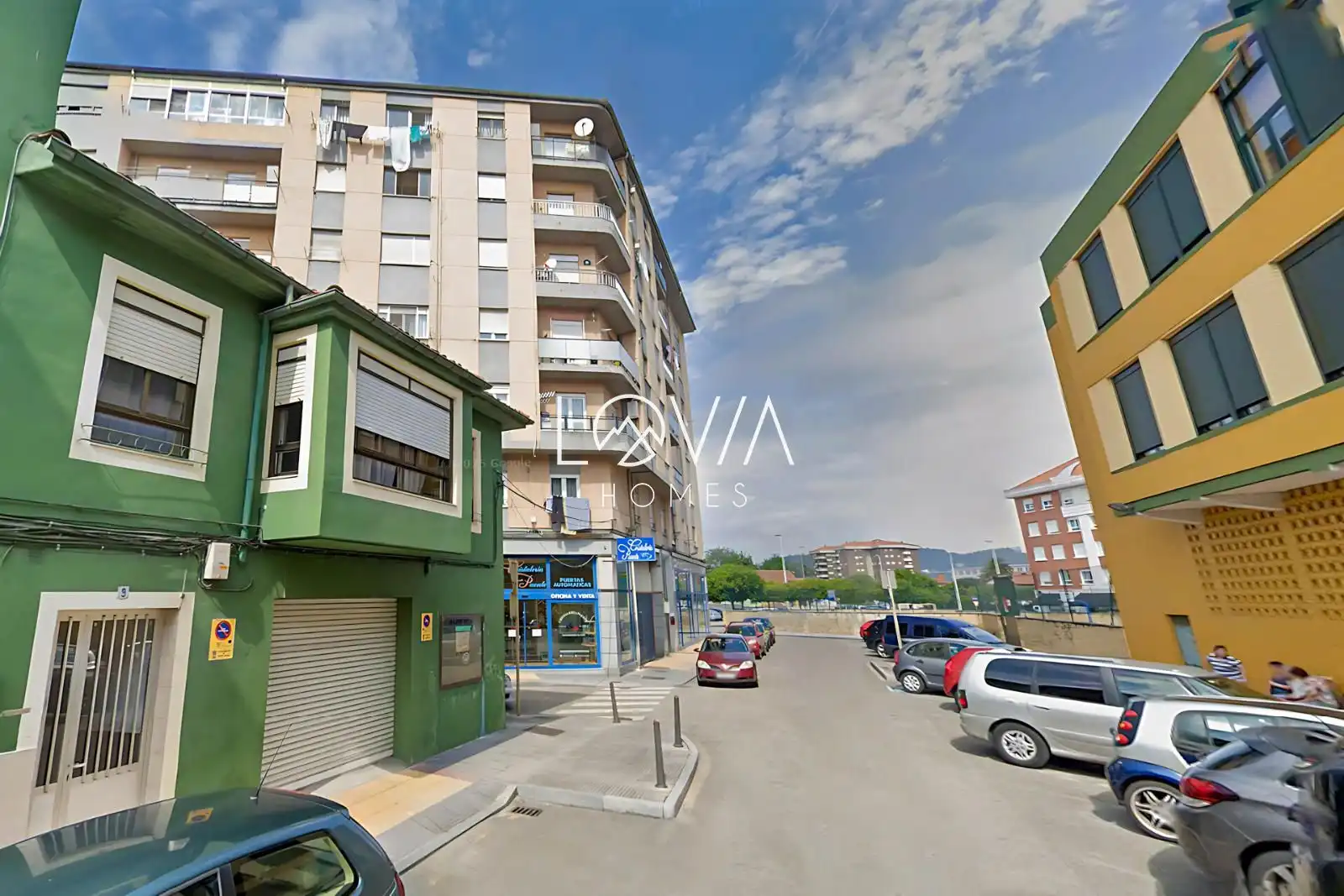 Vista exterior de Piso en venta en Torrelavega 