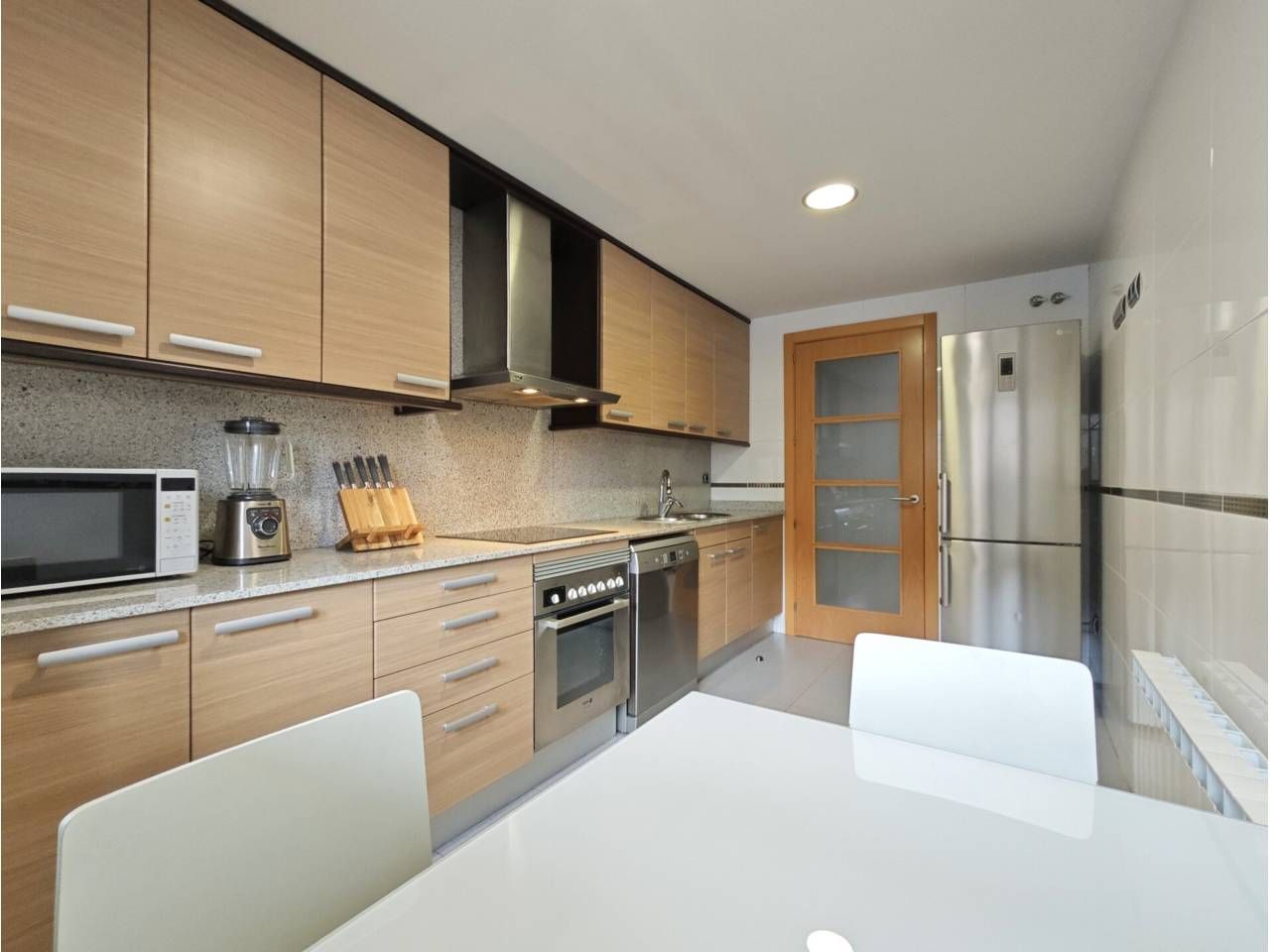 Cuina de Pis en venda en Manresa amb Calefacció i Parquet