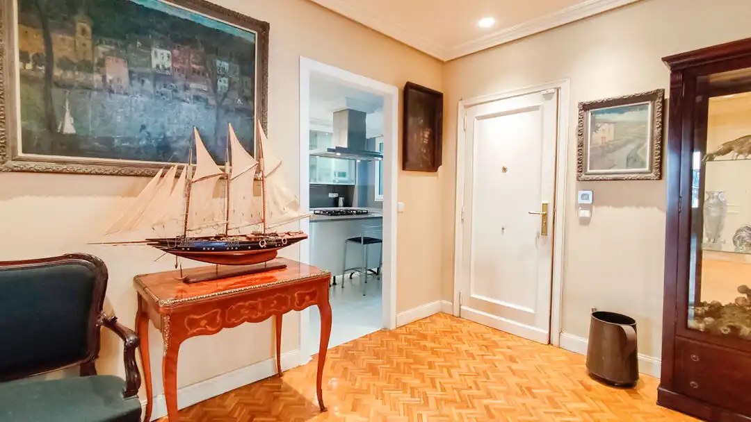 Piso en venta en Donostia - San Sebastián  con Calefacción, Balcón y Alarma