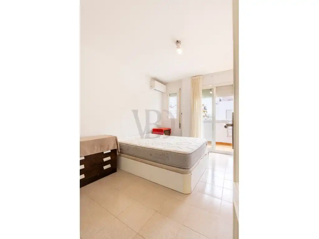 Habitación de Apartamento en venta en Eivissa con Aire acondicionado