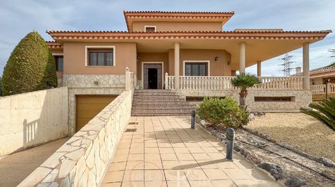 Chalet con 5 dorm, 3 baños y garaje en Antas Almería
