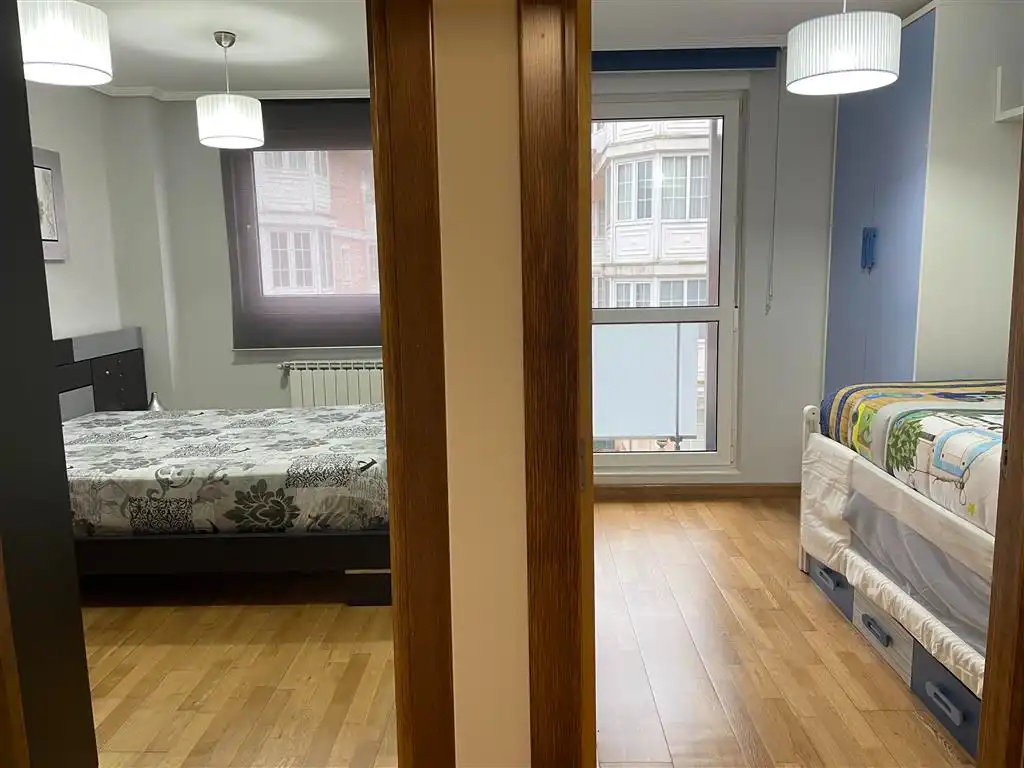Schlafzimmer von Wohnung zum Verkauf in San Vicente de la Barquera mit Heizung, Abstellraum und Möbliert