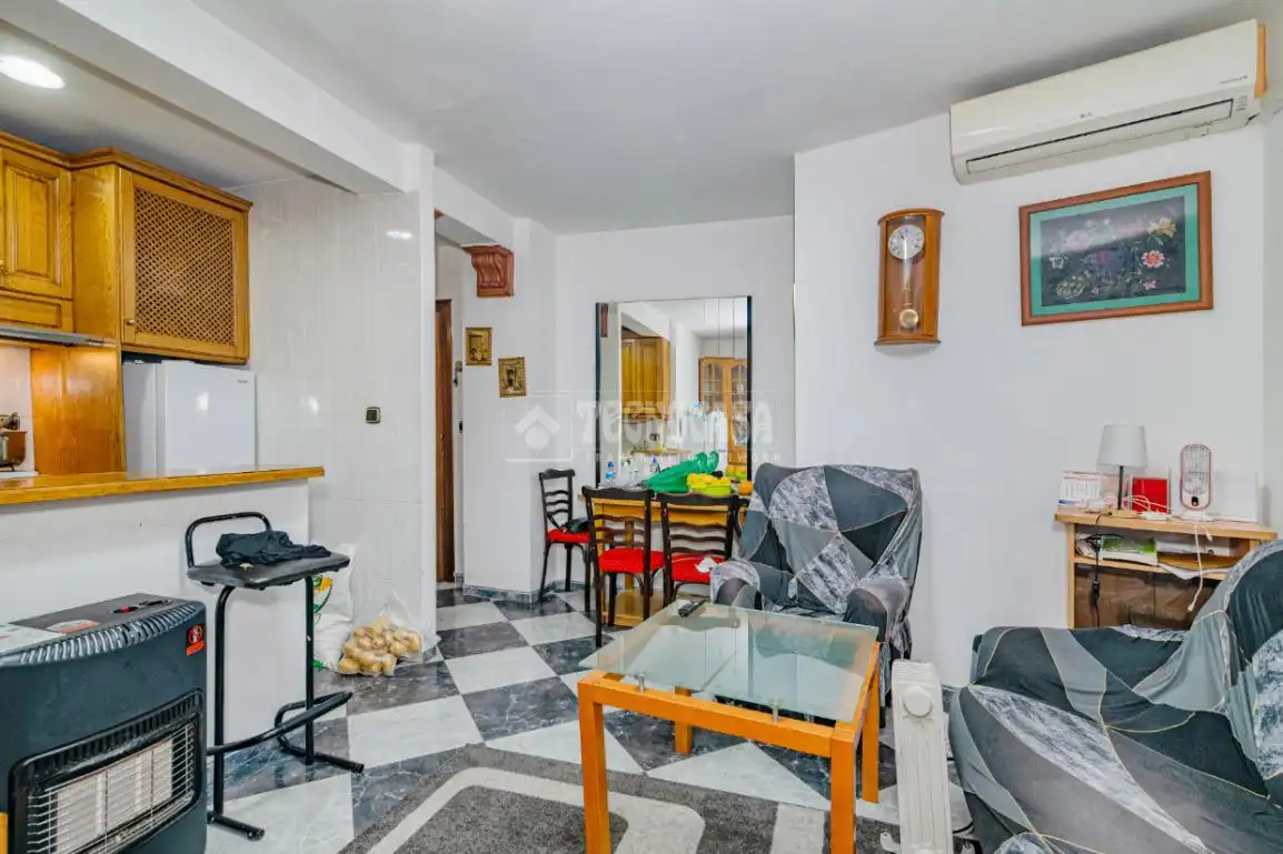 Flat for sale in Angustias - Chana - Encina