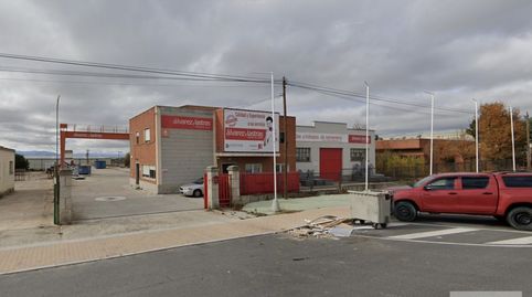 Foto 2 von Fabrikhallen zum Verkauf in Calle Jorge de Santayana, 25, Hervencias Altas - El Pinar, Ávila Capital
