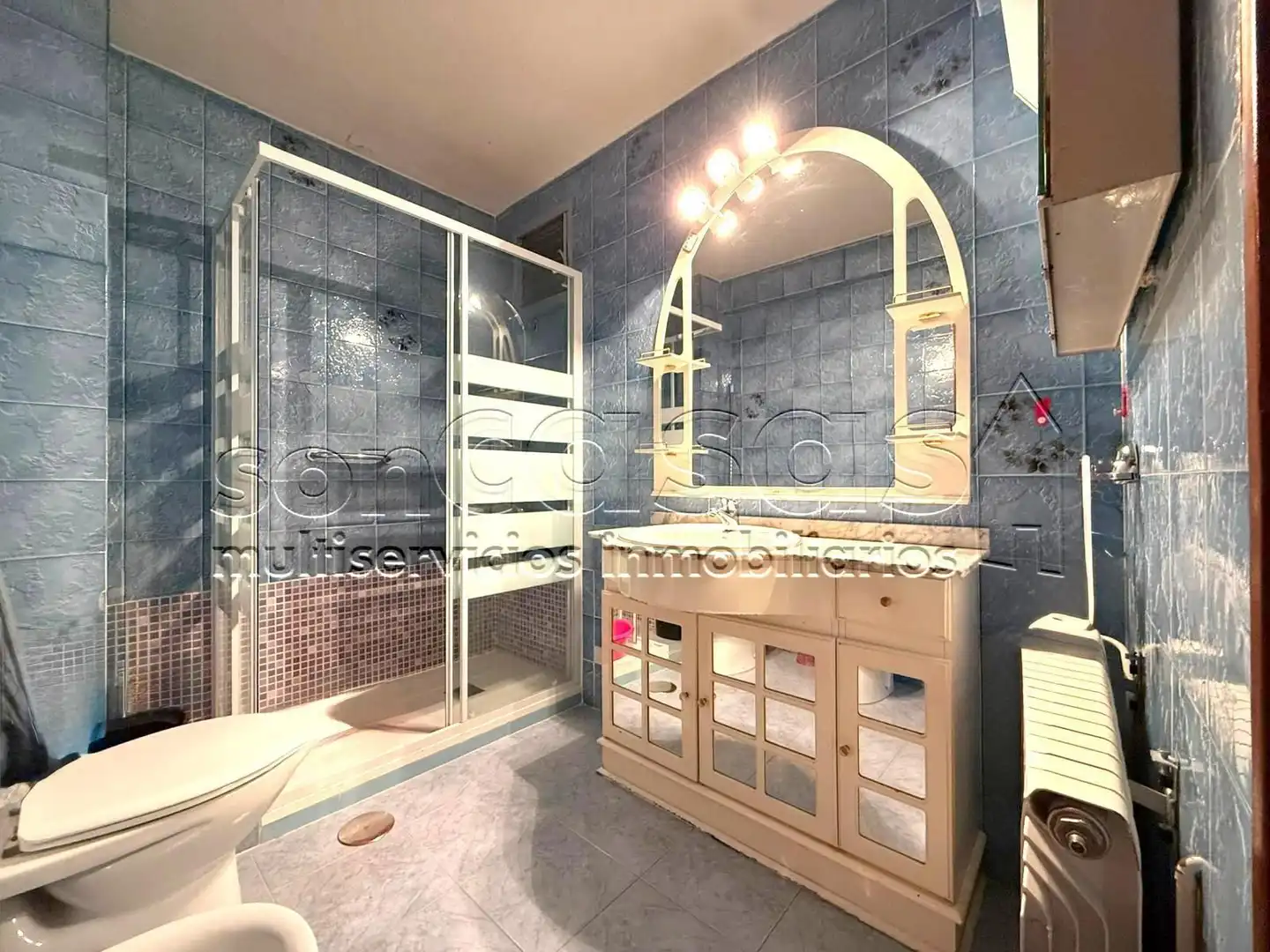 Bathroom of Flat for sale in Alcorcón  with Heating, Terrace and Furnished