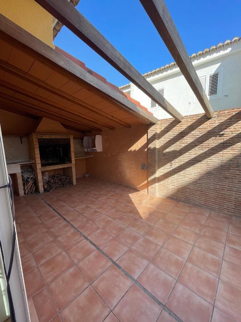 Terrassa de Casa adosada en venda en  Valencia Capital amb Terrassa, Traster i Piscina