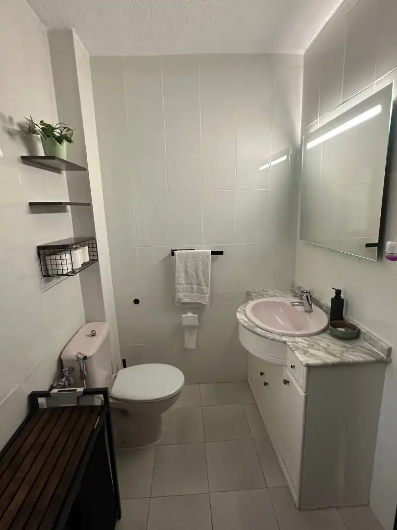Bany de Apartament de lloguer en Vinaròs amb Aire condicionat, Terrassa i Traster