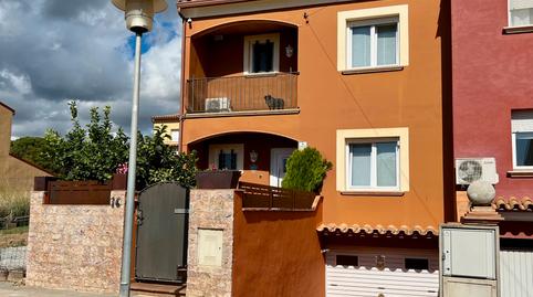 Foto 2 de Casa adosada en venta en Molí de Vent - La Sauleda, Girona