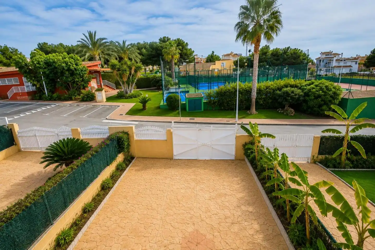 Casa con piscina en venta en Monte De Santa Pola, imagen 2