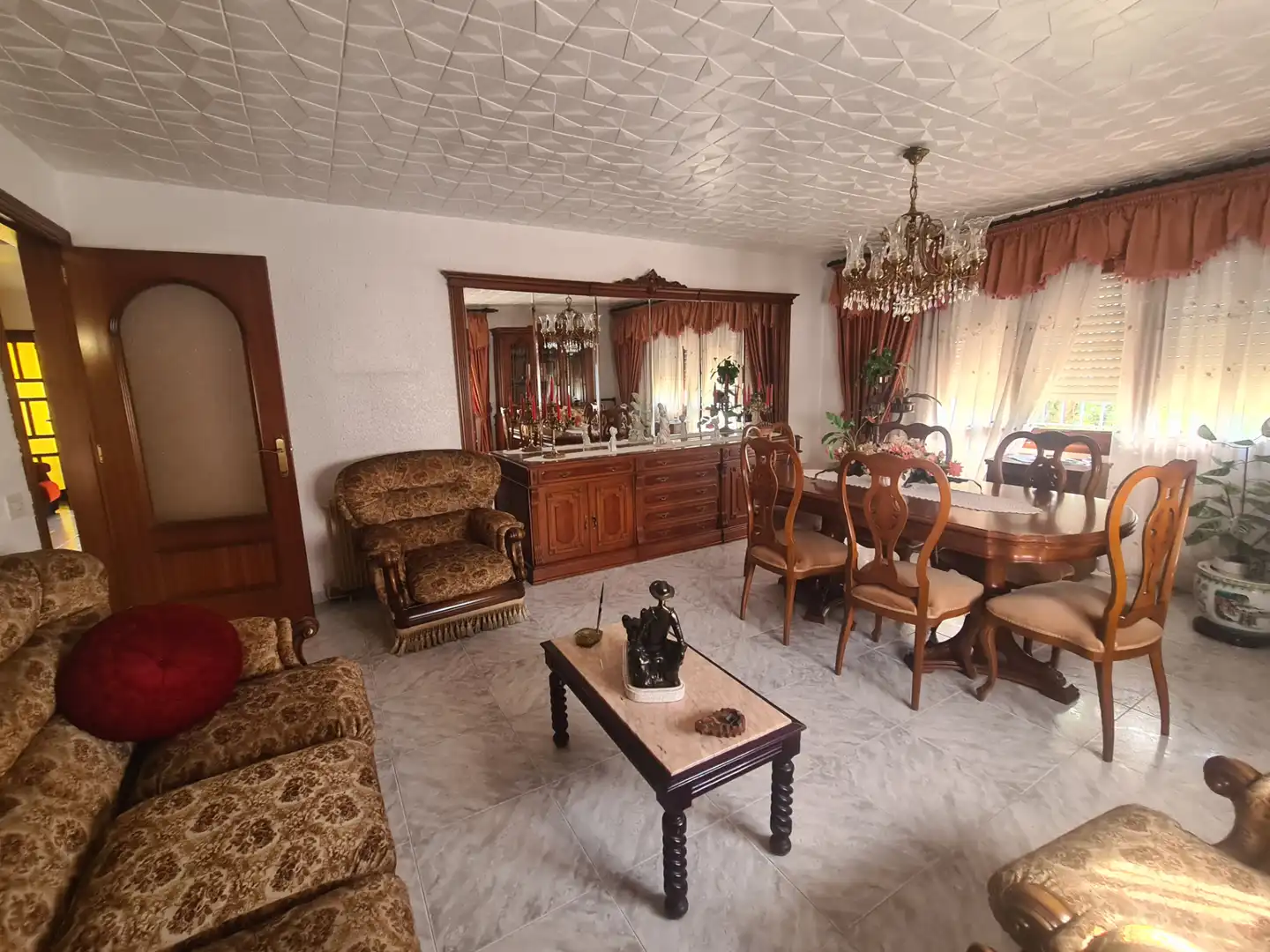 Sala d'estar de Casa o xalet en venda en Vinaròs amb Calefacció, Jardí privat i Terrassa