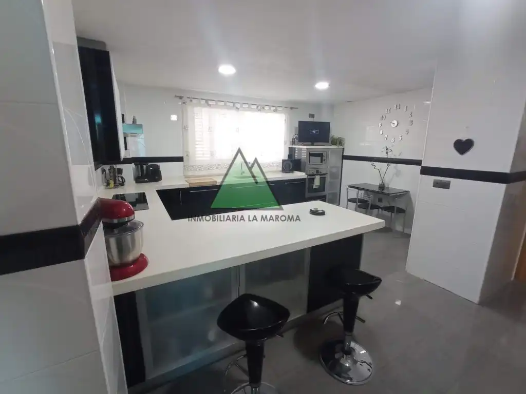 Kitchen of Houses for sale in Alfarnate, Málaga
