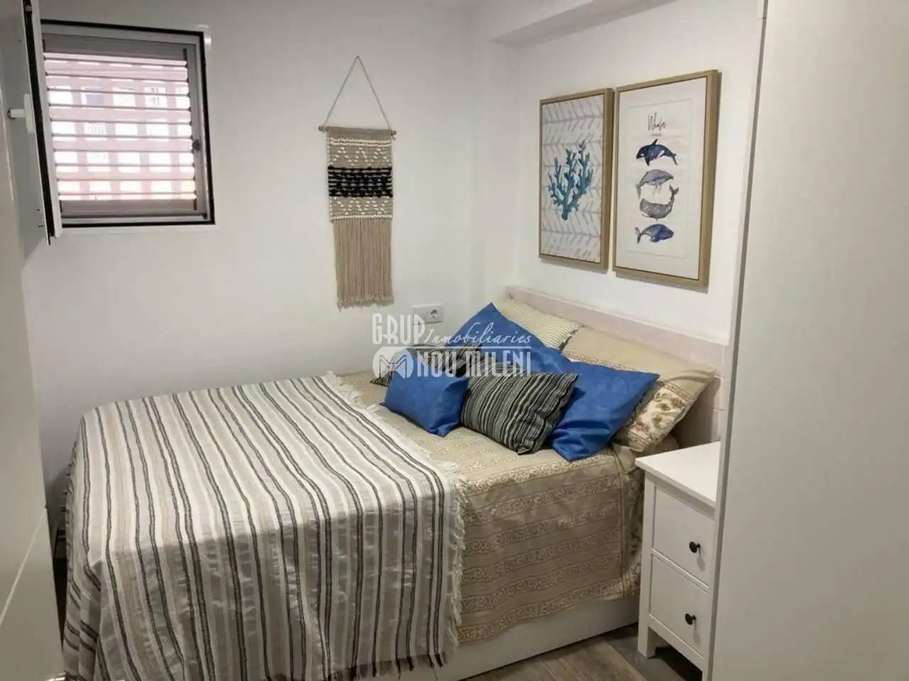 Habitación de Apartamento de alquiler en Valencia con Aire acondicionado, Terraza y Trastero