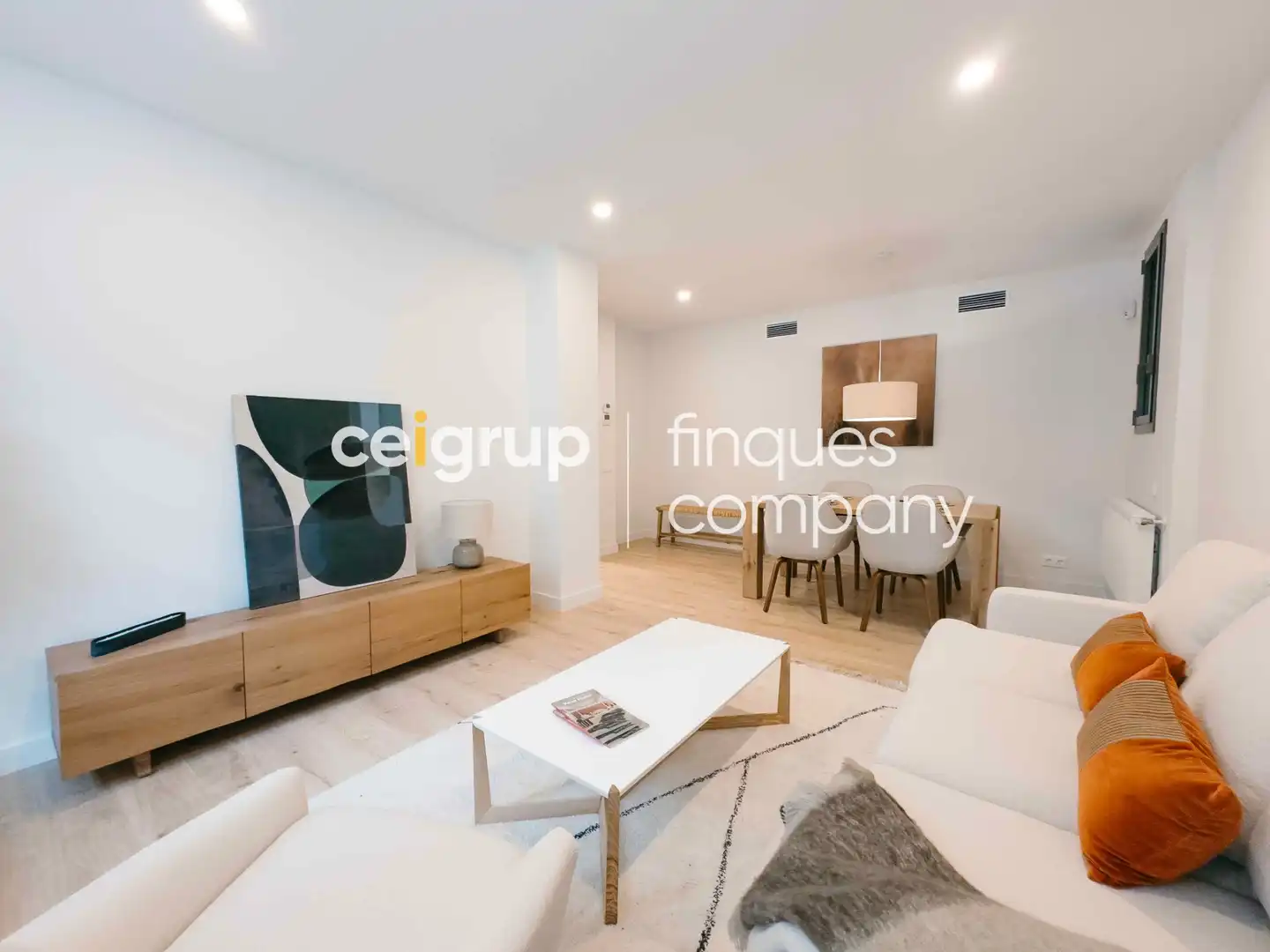 Living room of Ground floor for sale in Girona  with Heating, Storage room and Swimming Pool